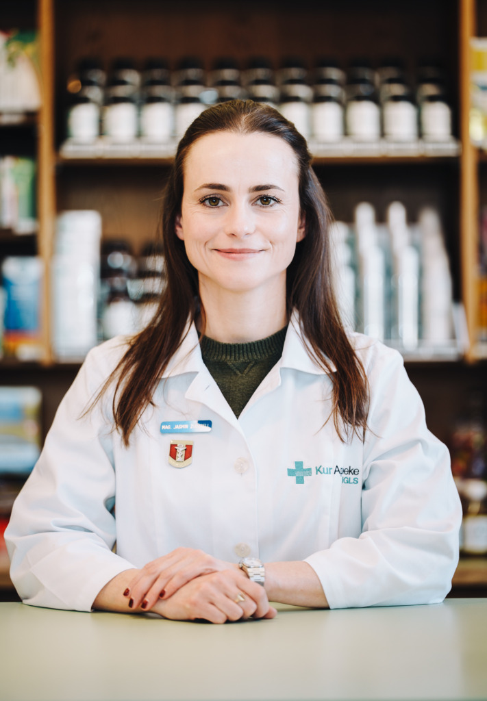 Mag. pharm. Jasmin Zuderell